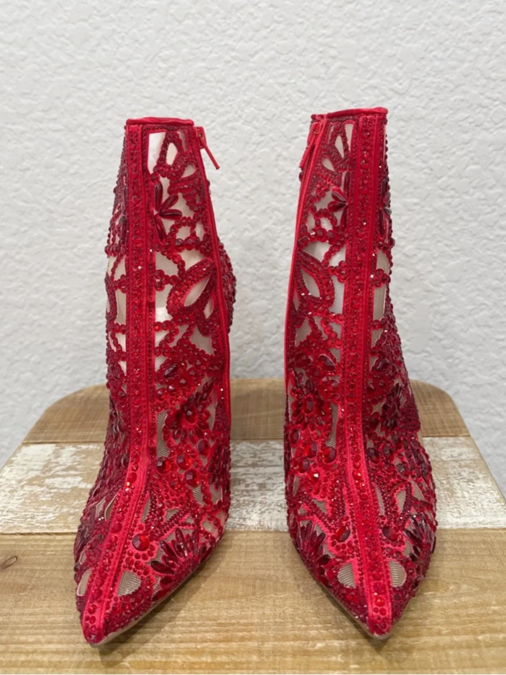 Betsey Johnson Bolt Red Rhinestone Ankle Booties Size 6.5 NEW - Picture 3 of 8